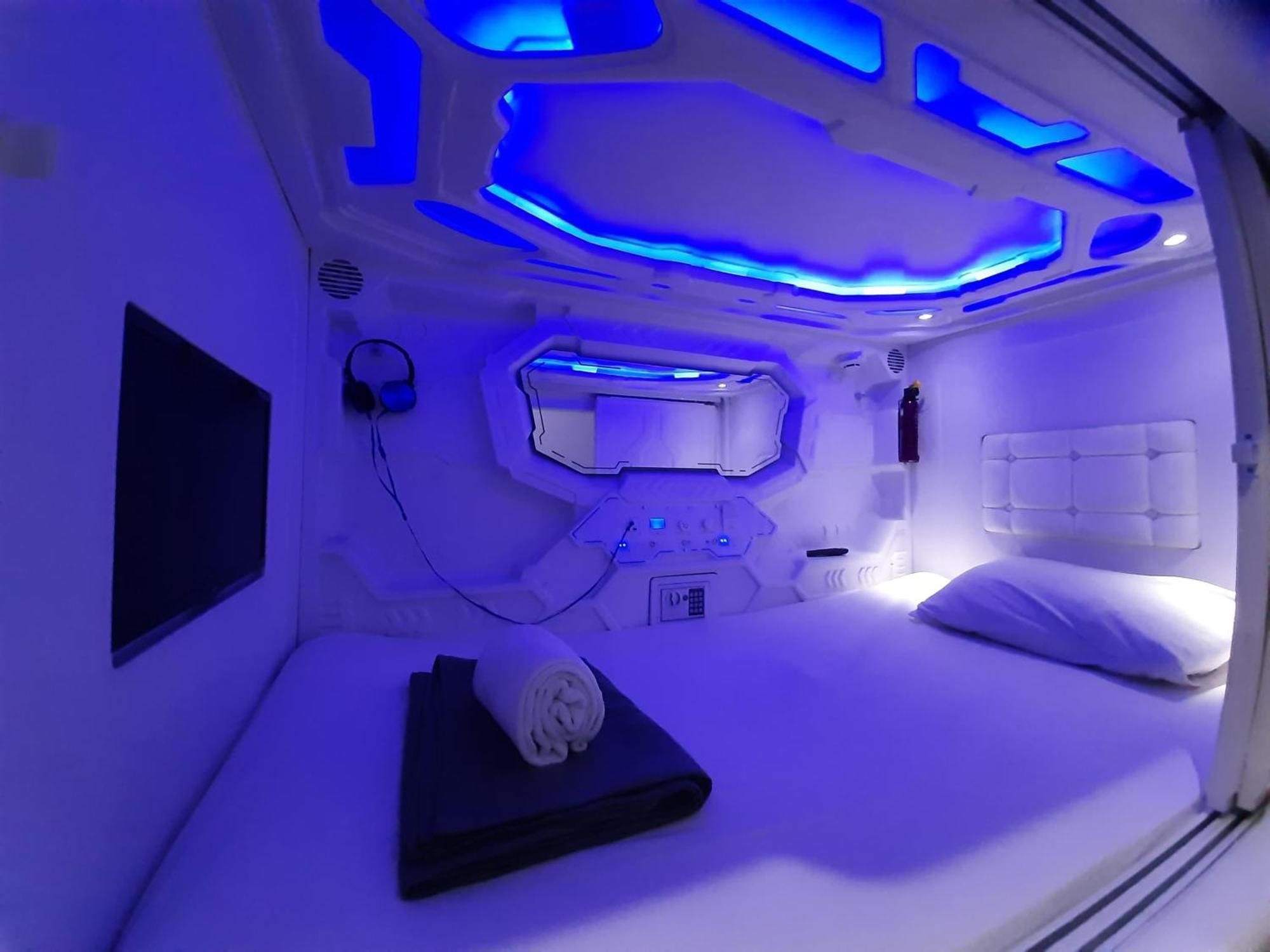 Hotel Shakti Capsule Bandung Eksteriør billede